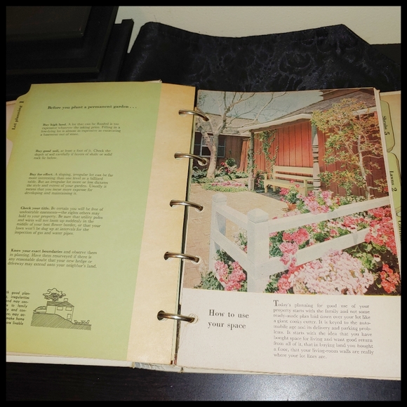 1951 Better Homes and Garden Garden Book - Picture 7 of 16
